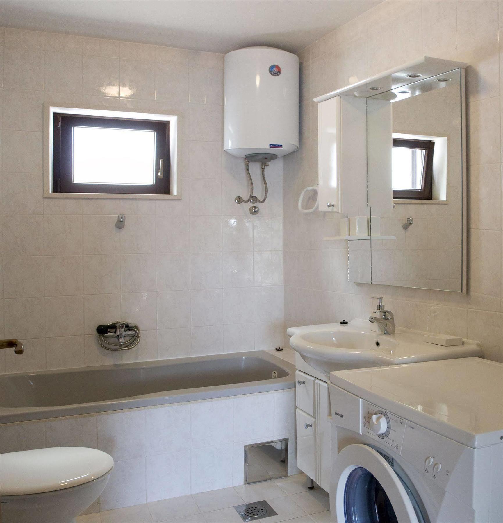 Apartments Pucisca Zewnętrze zdjęcie